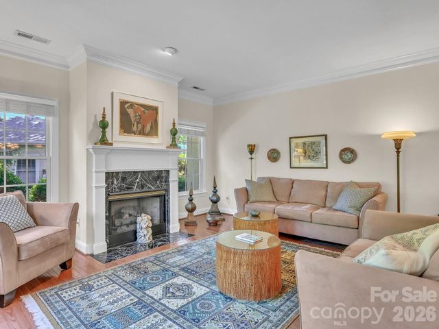 18 Boddington Court, Asheville, NC 28803