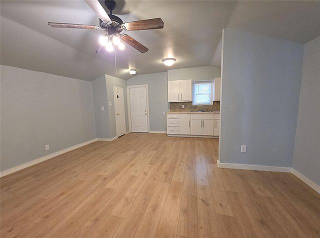 703 Herndon LN, Austin, TX 78704