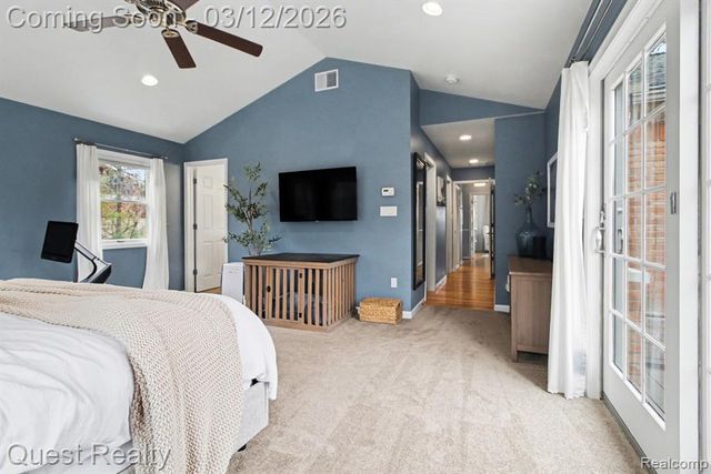 28094 Wildwood Trail, Farmington, MI 48336