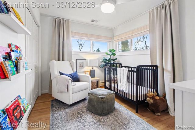 28094 Wildwood Trail, Farmington, MI 48336