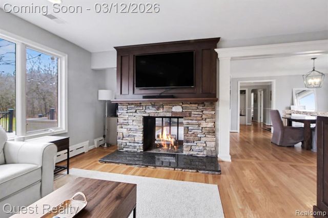 28094 Wildwood Trail, Farmington, MI 48336