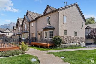 1337 E LAKE SPRINGS LN, Holladay, UT 84117