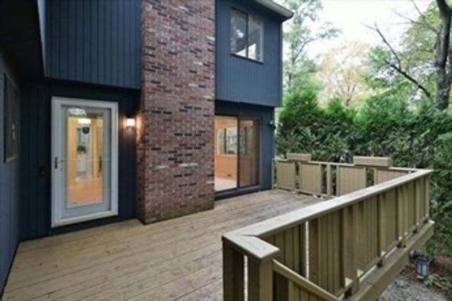 5 Treetop Park 5, Westborough, MA 01581