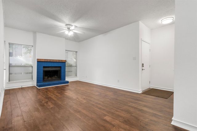 7950 N Stadium Drive N 157, Houston, TX 77030