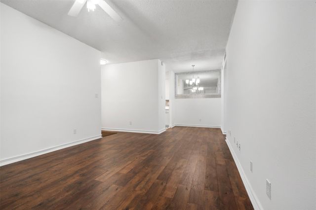 7950 N Stadium Drive N 157, Houston, TX 77030