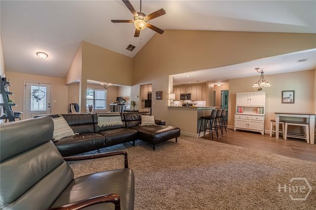 801 Rouse Circle, Hoschton, GA 30548