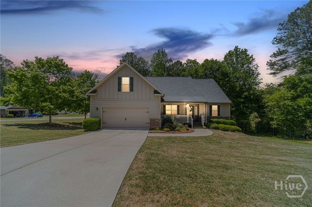 801 Rouse Circle, Hoschton, GA 30548