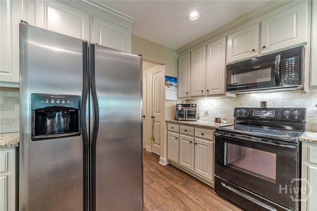 801 Rouse Circle, Hoschton, GA 30548