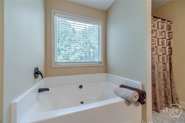 801 Rouse Circle, Hoschton, GA 30548