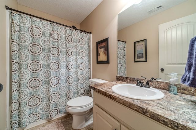 801 Rouse Circle, Hoschton, GA 30548
