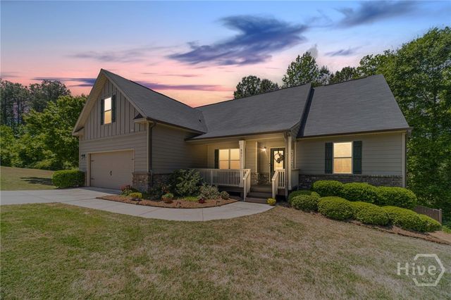 801 Rouse Circle, Hoschton, GA 30548