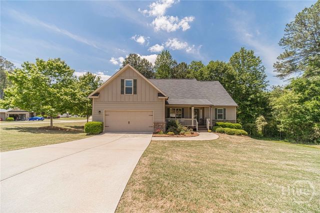 801 Rouse Circle, Hoschton, GA 30548