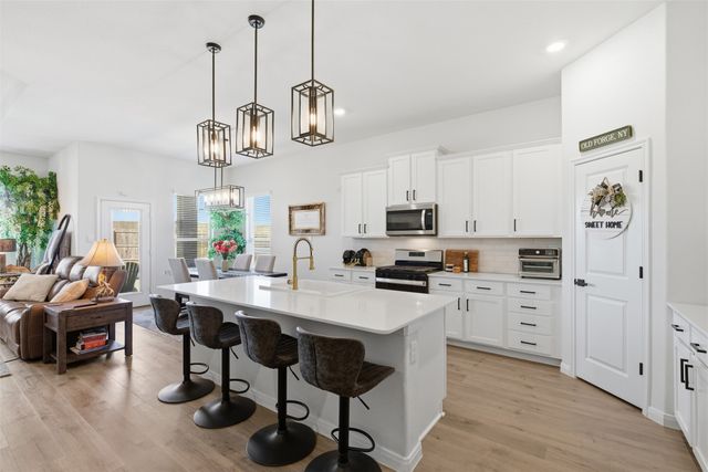 3601 Arabella Way, Aubrey, TX 76227