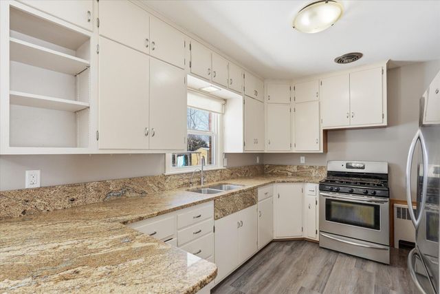 1627 14th Avenue S, Saint Cloud, MN 56301