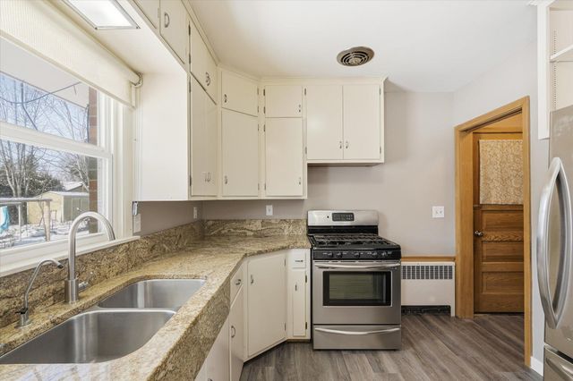 1627 14th Avenue S, Saint Cloud, MN 56301