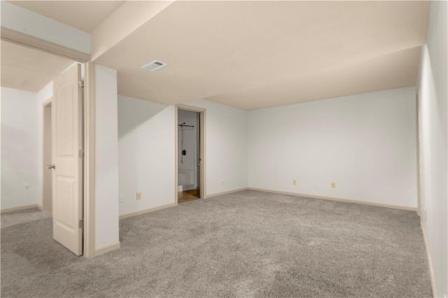 1002 SW Eagle Drive, Oak Grove, MO 64075