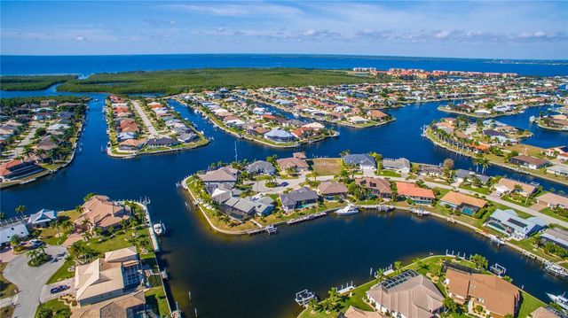 2630 PARISIAN COURT, Punta Gorda, FL 33950