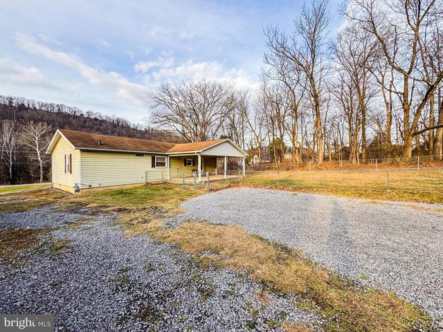 1972 BACK MAITLAND RD, Lewistown, PA 17044