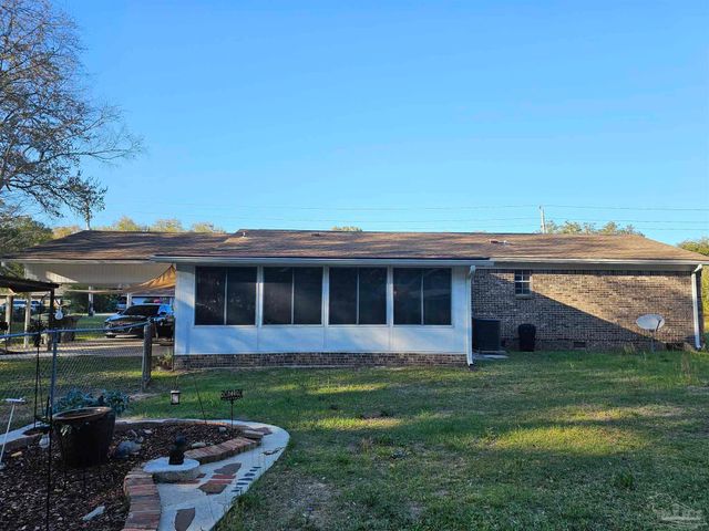 641 E Johnson Ave, Pensacola, FL 32514