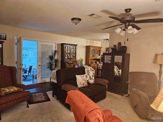 641 E Johnson Ave, Pensacola, FL 32514