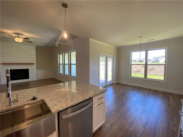 174 Oakdale Road, Jefferson, GA 30549