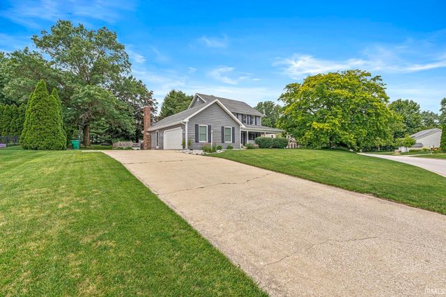 60955 Whispering Hills Drive, South Bend, IN 46614