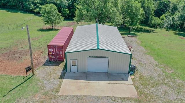 2300 S Main Street, Newcastle, OK 73065
