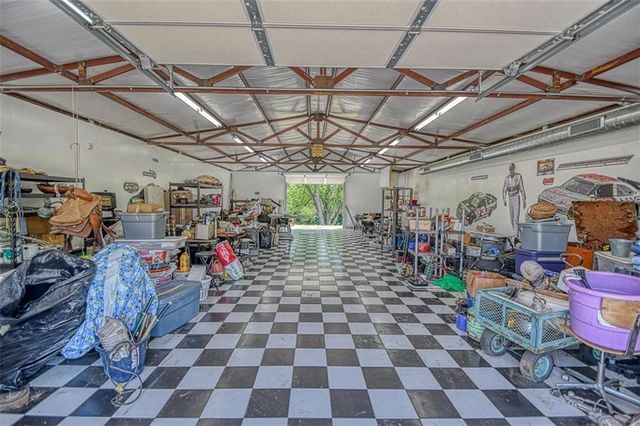 2300 S Main Street, Newcastle, OK 73065
