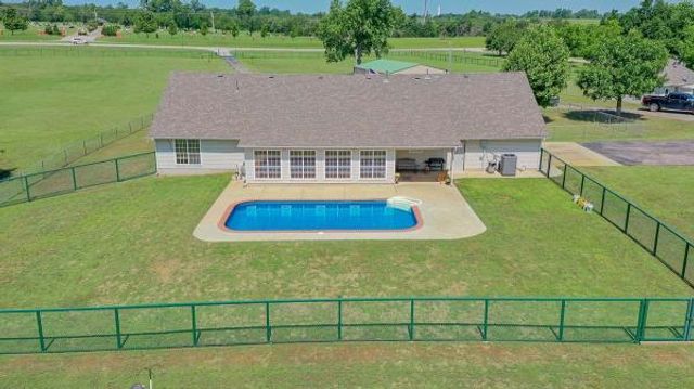 2300 S Main Street, Newcastle, OK 73065