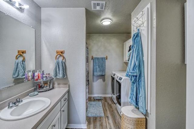 2300 S Main Street, Newcastle, OK 73065