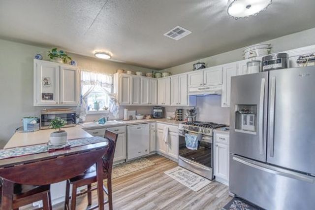 2300 S Main Street, Newcastle, OK 73065