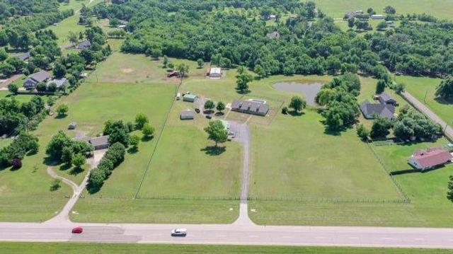 2300 S Main Street, Newcastle, OK 73065
