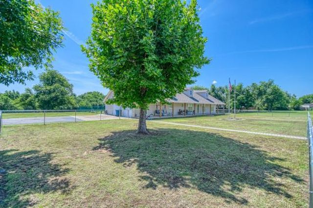 2300 S Main Street, Newcastle, OK 73065