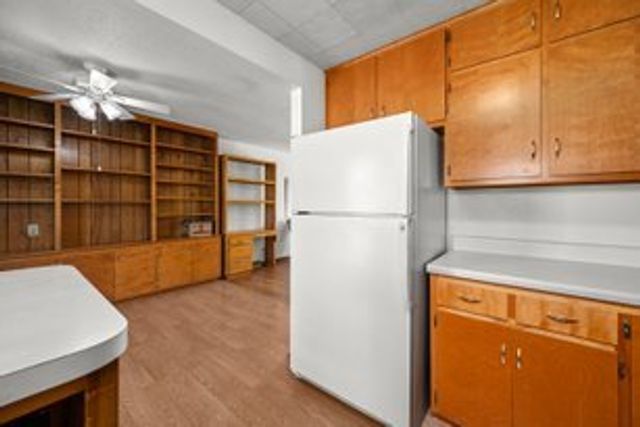 2716 Davenport Avenue, Davenport, IA 50803