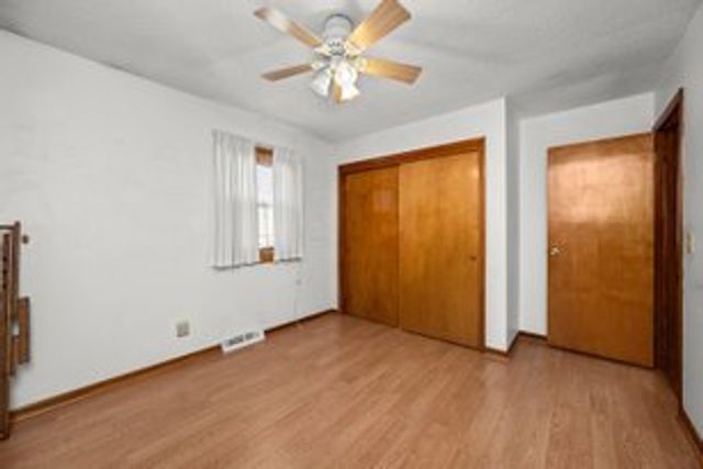 2716 Davenport Avenue, Davenport, IA 50803