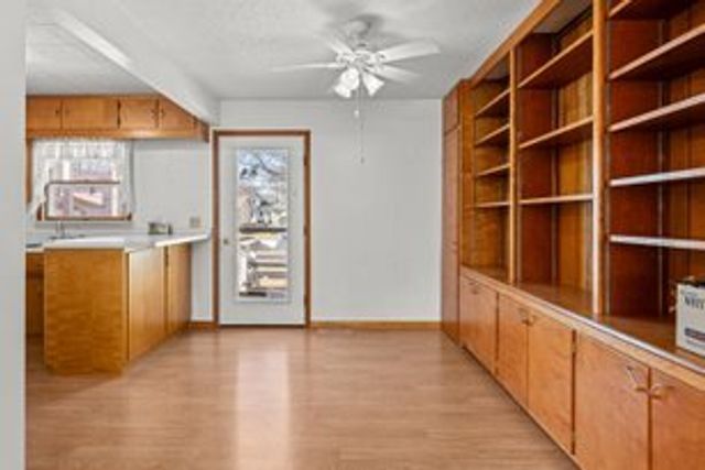 2716 Davenport Avenue, Davenport, IA 50803