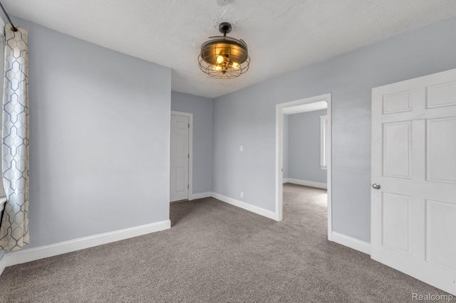 5158 Neckel Street, Dearborn, MI 48126