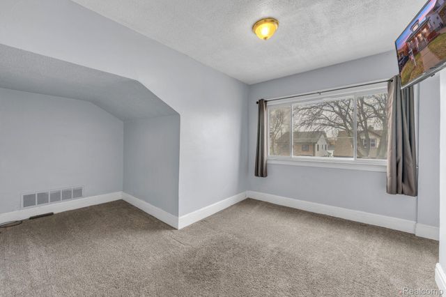 5158 Neckel Street, Dearborn, MI 48126