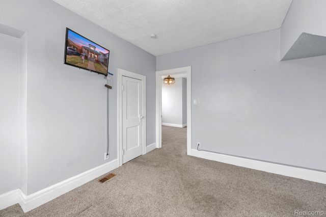 5158 Neckel Street, Dearborn, MI 48126