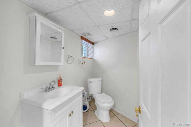 5158 Neckel Street, Dearborn, MI 48126