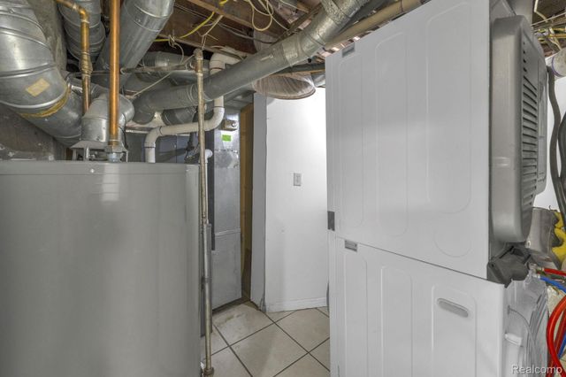 5158 Neckel Street, Dearborn, MI 48126