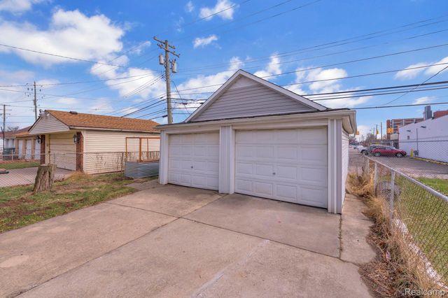 5158 Neckel Street, Dearborn, MI 48126