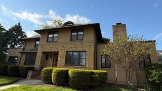 427 W Franklin Street, Wheaton, IL 60187