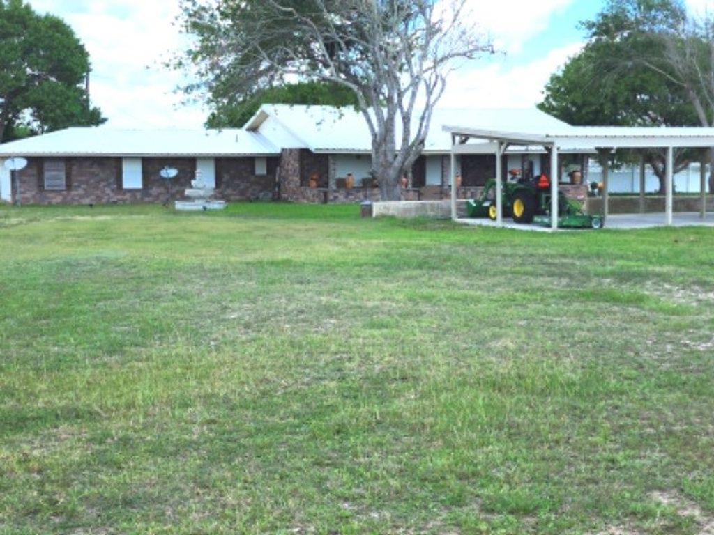 177 Schirmer, Woodsboro, TX 78393 — exterior