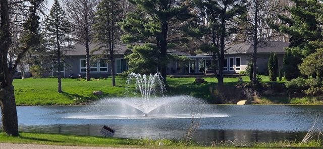 503 Sunset Place, Charles City, IA 50616