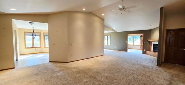503 Sunset Place, Charles City, IA 50616