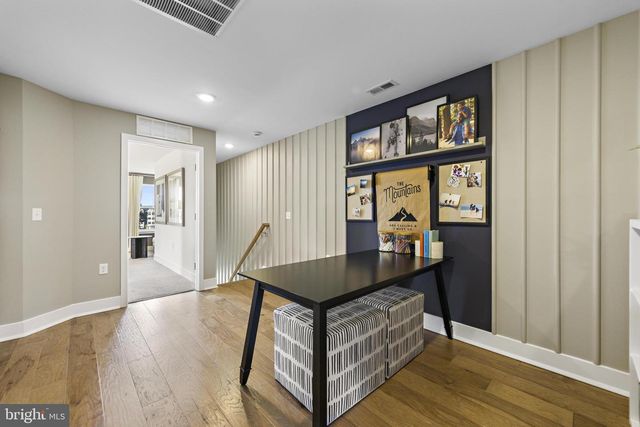 166 LEONA STEWART LN, Pennington, NJ 08534