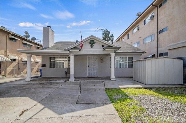 5842 Lexington, Los Angeles, CA 90038