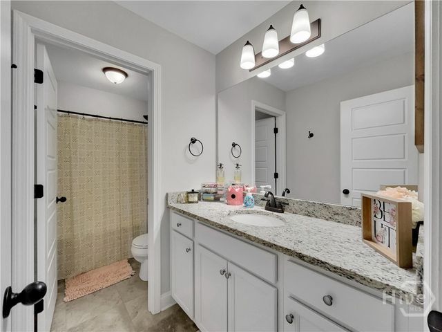 88 Fair Oaks Court, Commerce, GA 30529