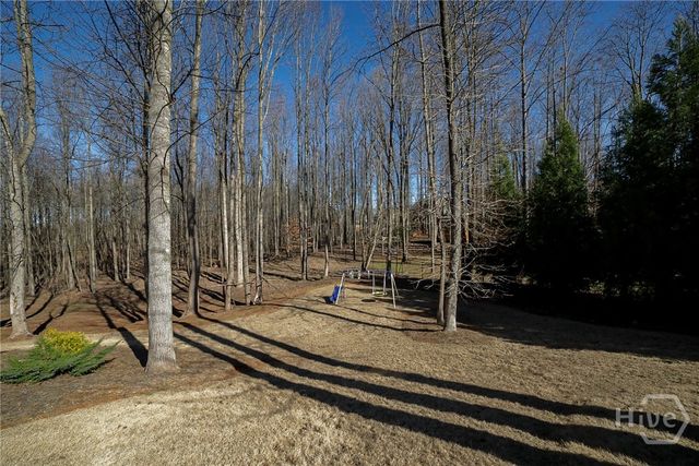 88 Fair Oaks Court, Commerce, GA 30529